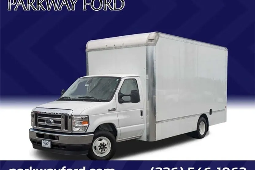 2024 Ford E-350 photo 1