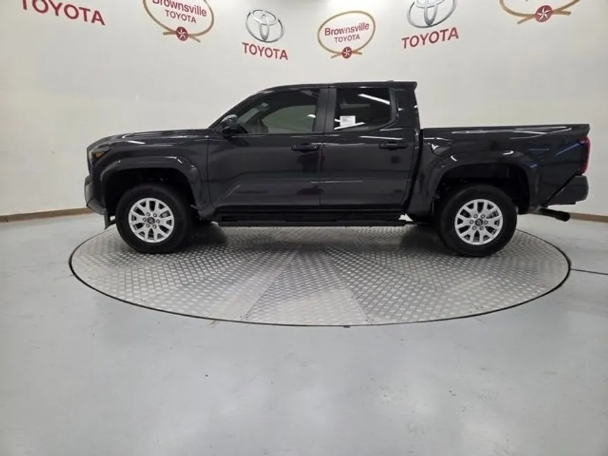 2025 Toyota Tacoma SR5 photo 1