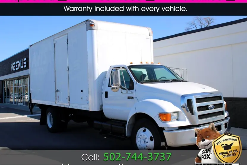 2005 Ford F-650 Regular Cab photo 1