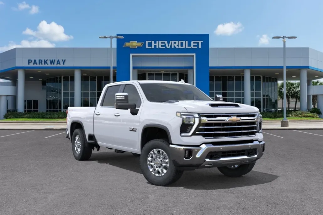 2025 Chevrolet Silverado 2500HD LTZ photo 1