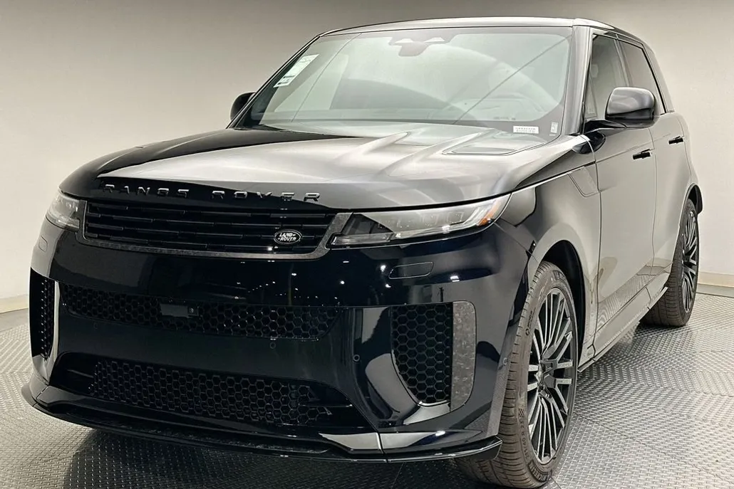 2025 Land Rover Range Rover Sport photo 1