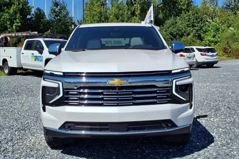 2025 Chevrolet Tahoe Premier photo 1