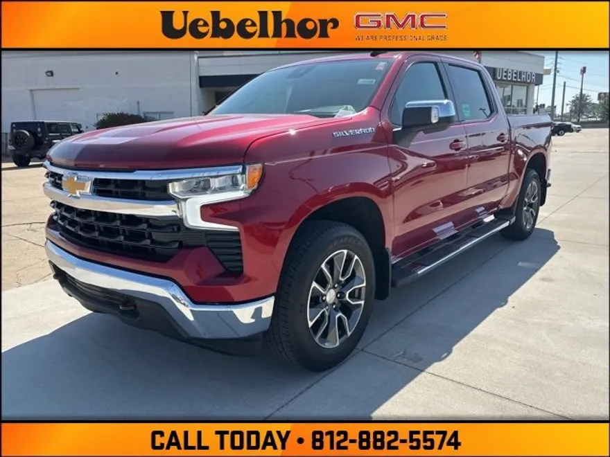 2022 Chevrolet Silverado 1500 LT photo 1