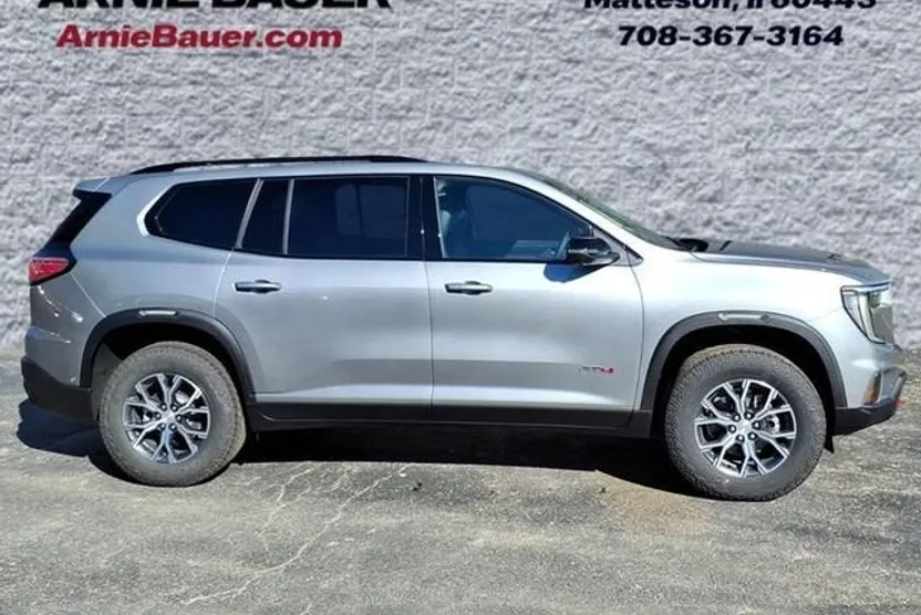 2026 Gmc Acadia AT4 photo 1