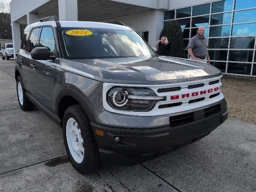 2024 Ford Bronco Sport Heritage photo 1