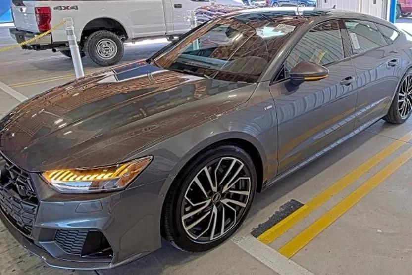 2025 Audi A7 55 Premium Plus photo 1