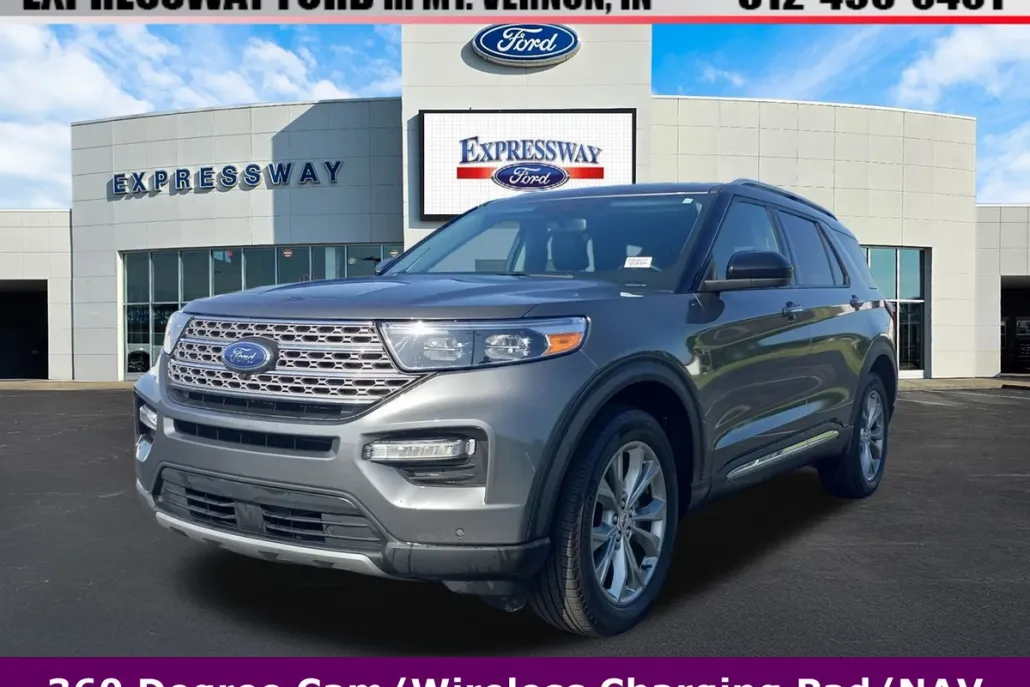 2023 Ford Explorer Limited photo 1