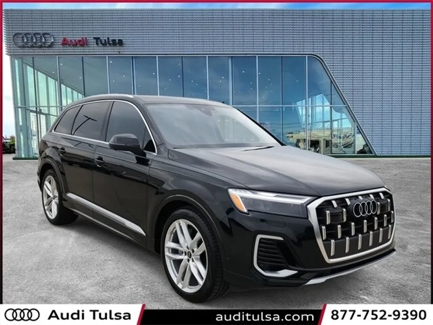 2025 Audi Q7 55 Premium Plus photo 1