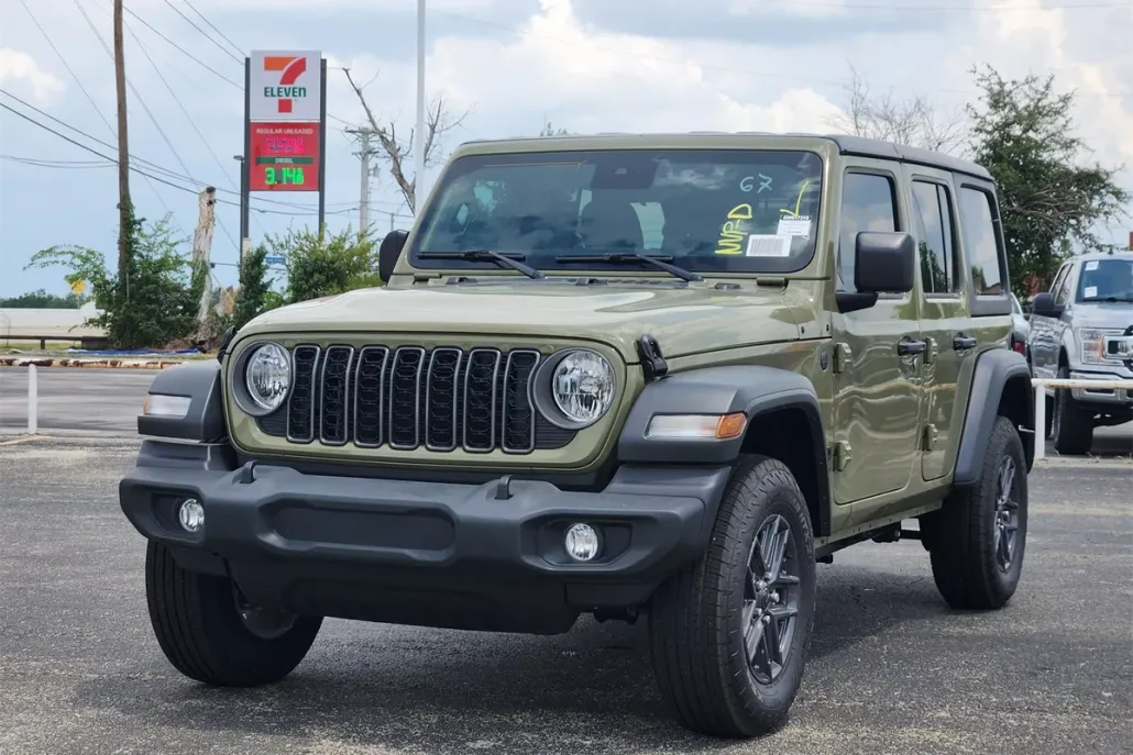 2025 Jeep Wrangler Sport S photo 1