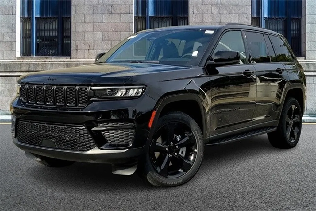 2025 Jeep Grand Cherokee Altitude X photo 1