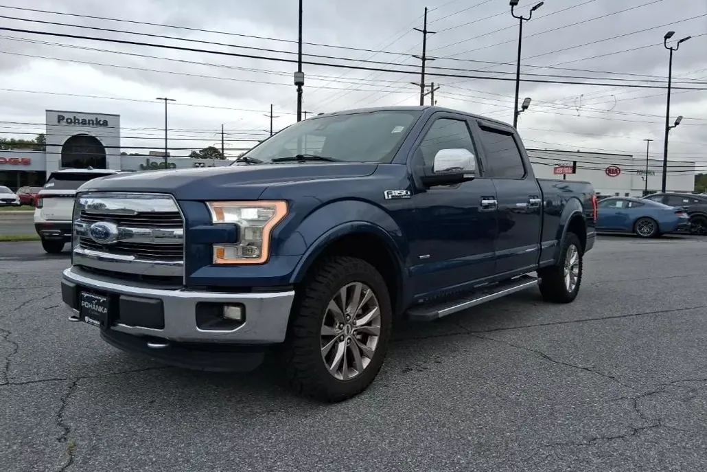 2016 Ford F-150 Lariat photo 1