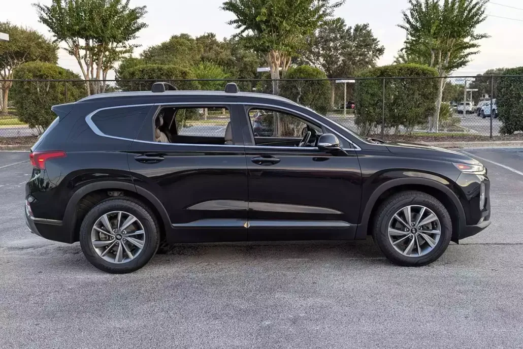2019 Hyundai Santa Fe Limited photo 1
