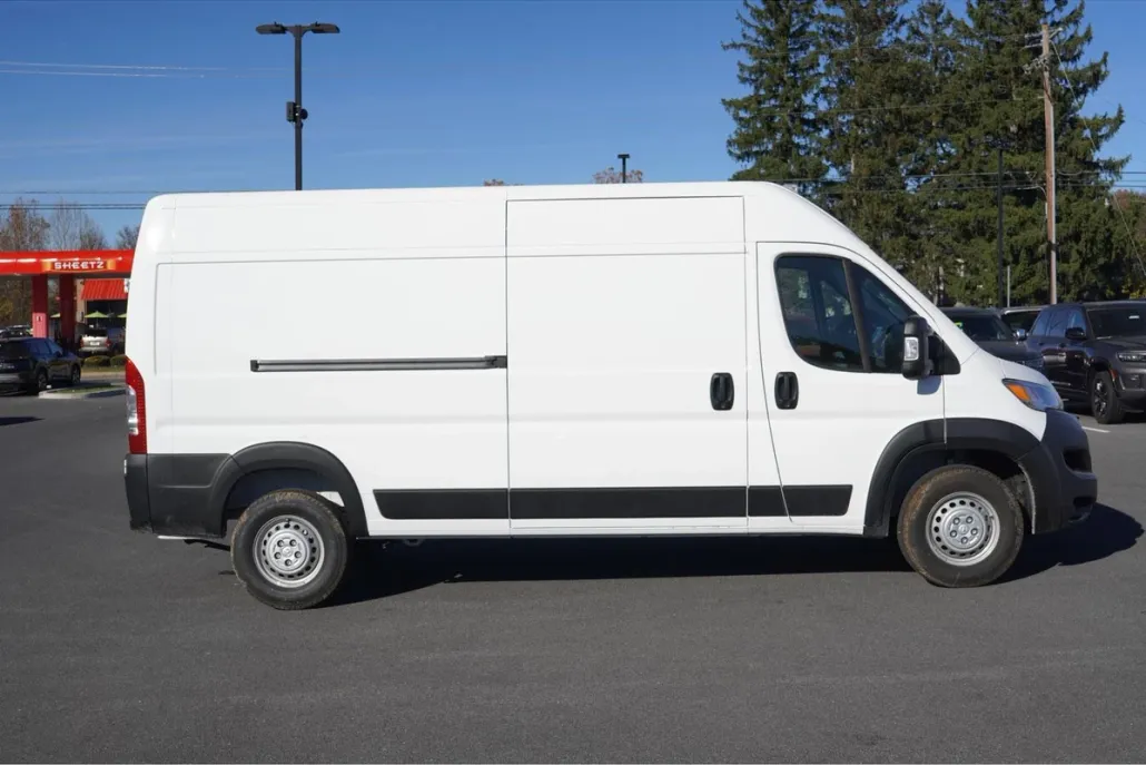 2025 Ram ProMaster 2500 Cargo Van photo 1