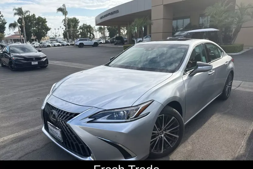 2024 Lexus ES 350 Premium photo 1