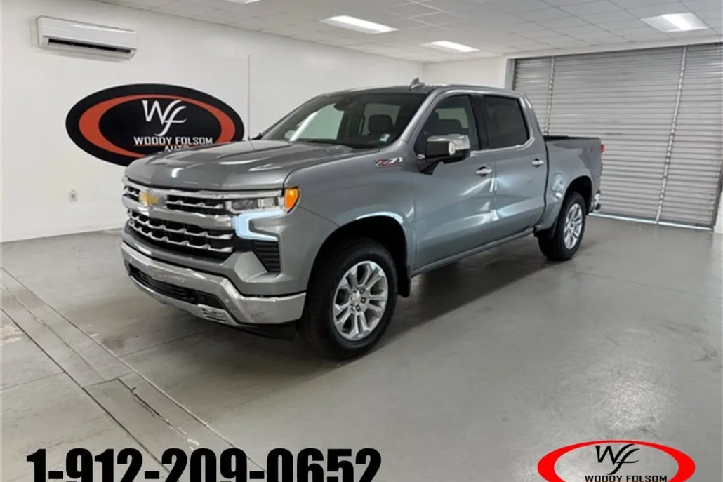 2026 Chevrolet Silverado 1500 LTZ photo 1