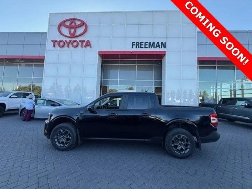 2024 Ford Maverick XLT photo 1