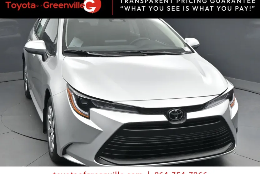 2026 Toyota Corolla LE photo 1