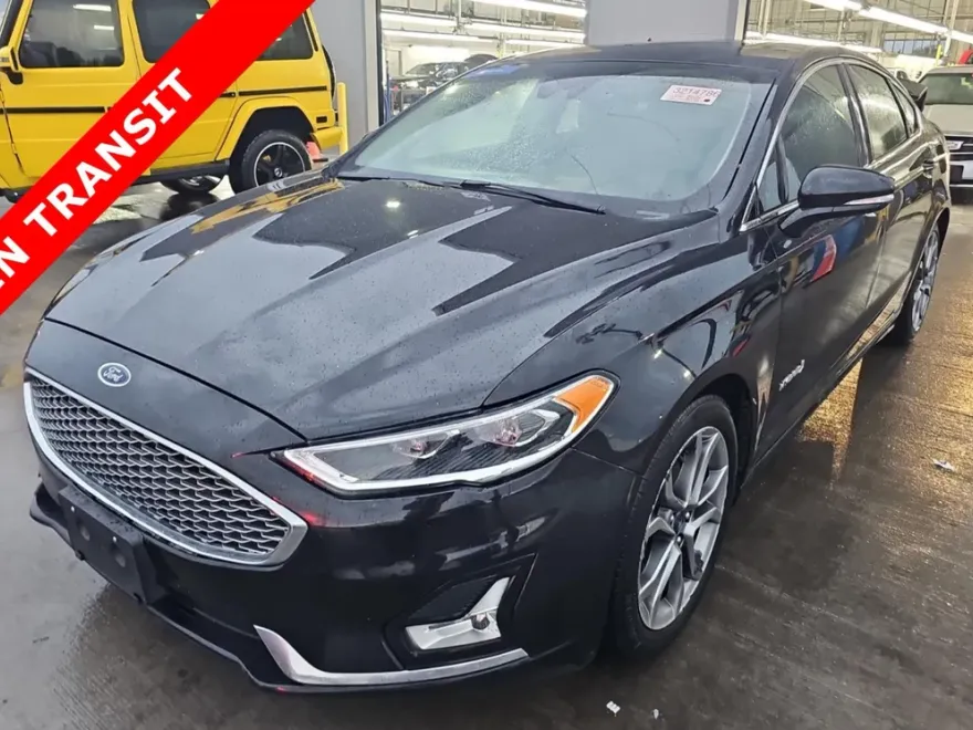 2019 Ford Fusion Hybrid Titanium photo 1