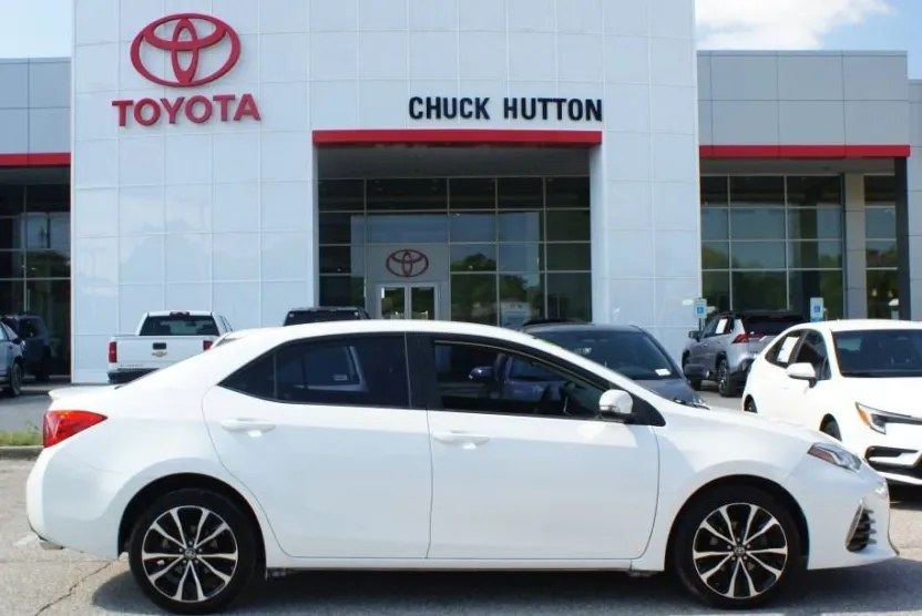 2017 Toyota Corolla XLE XSE Special Edition photo 1