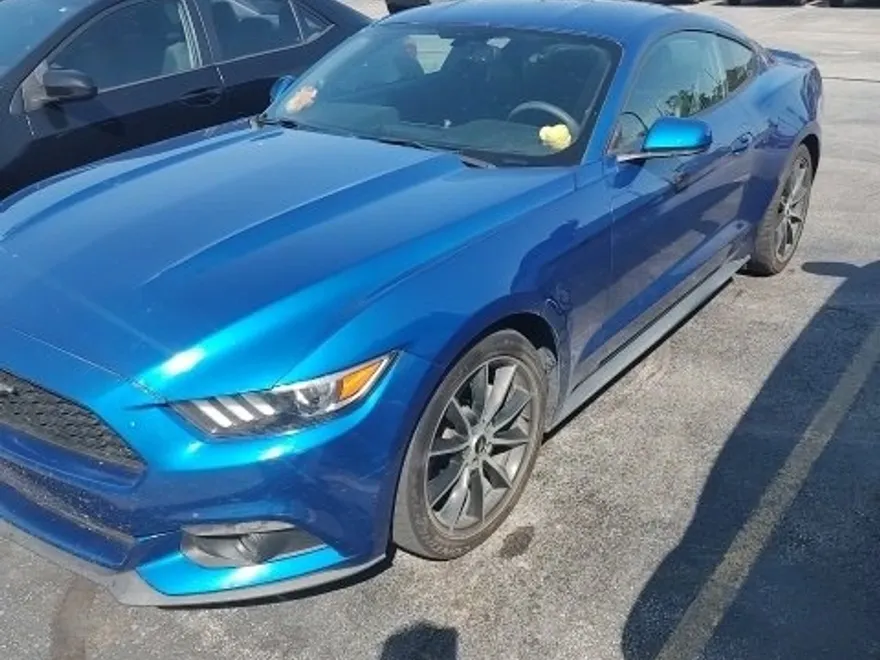 2017 Ford Mustang EcoBoost Premium photo 1