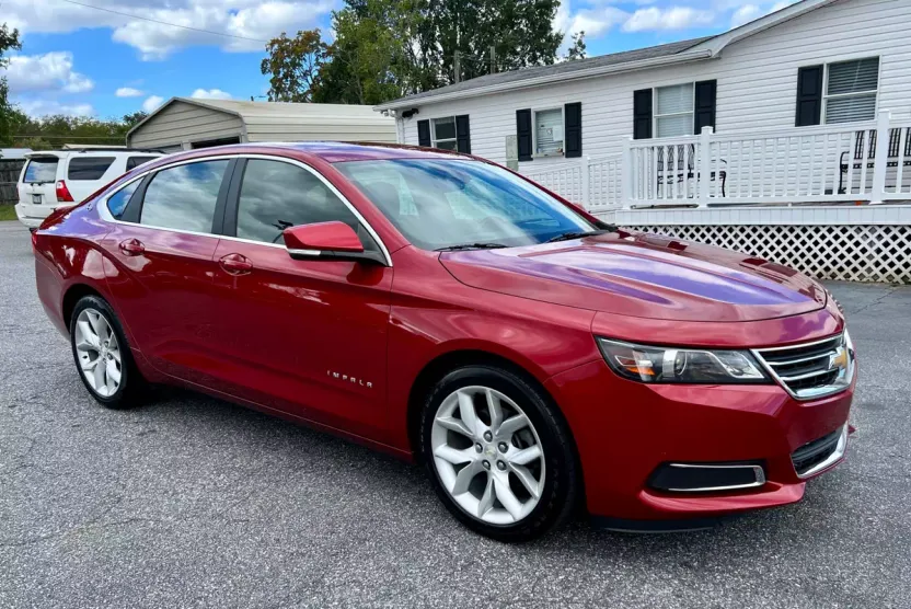 2015 Chevrolet Impala 2LT photo 1