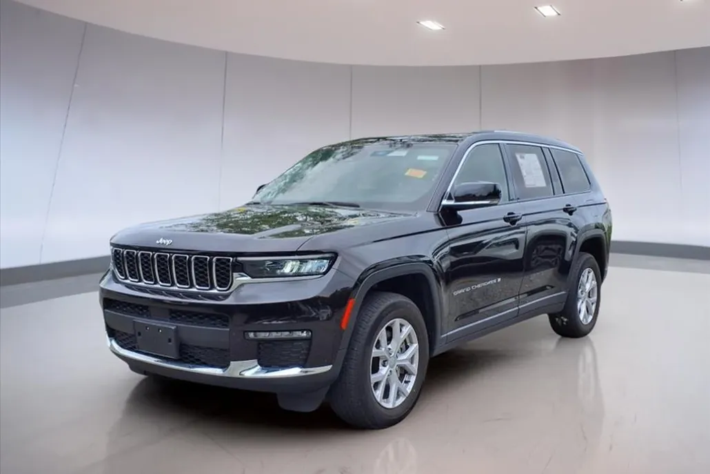 2022 Jeep Grand Cherokee Limited photo 1