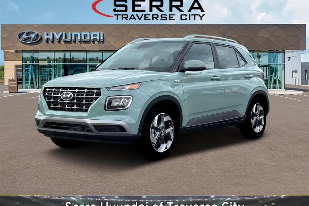 2025 Hyundai Venue SEL photo 1