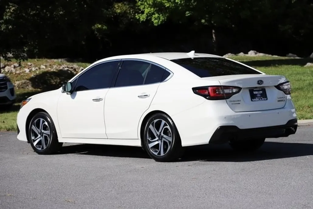 2022 Subaru Legacy Touring XT photo 1