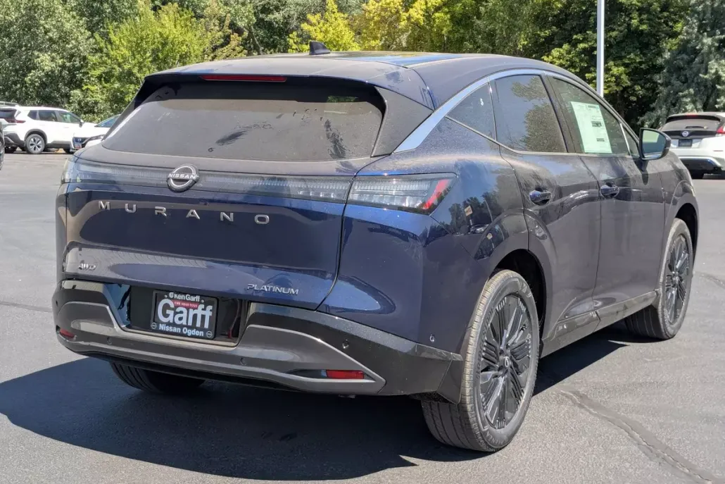 2025 Nissan Murano Platinum photo 1