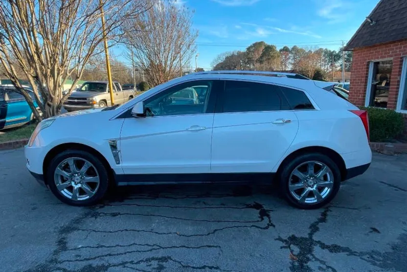 2011 Cadillac SRX Performance photo 1