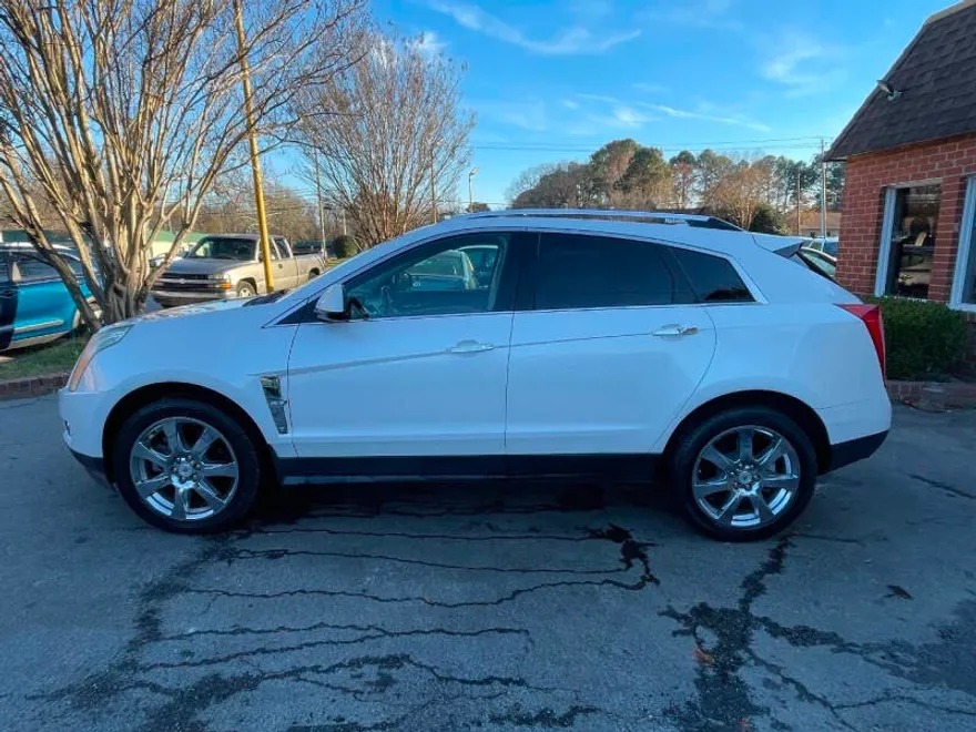 2011 Cadillac SRX Performance photo 1