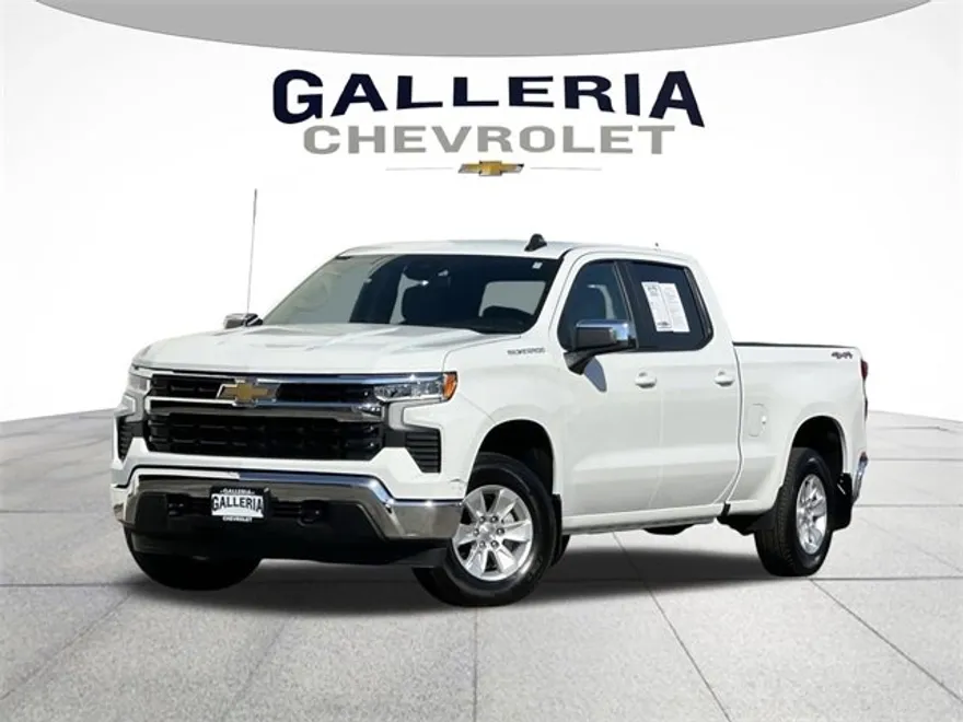 2025 Chevrolet Silverado 1500 LT photo 1