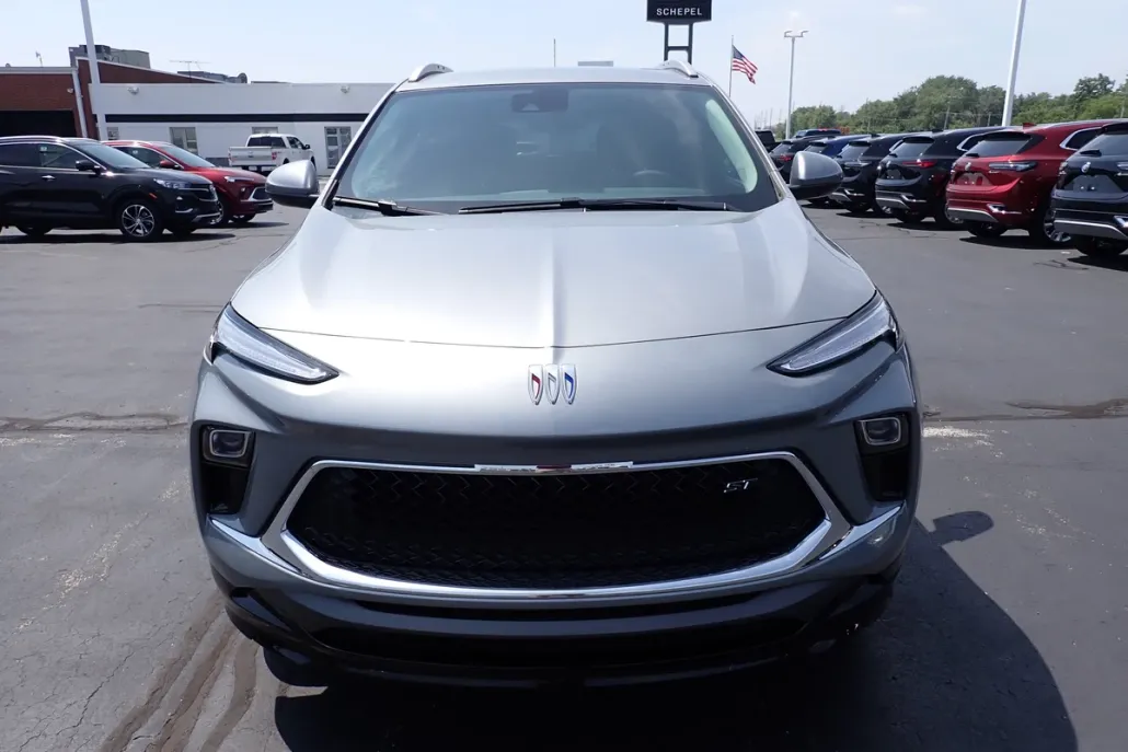 2026 Buick Encore Sport Touring photo 1