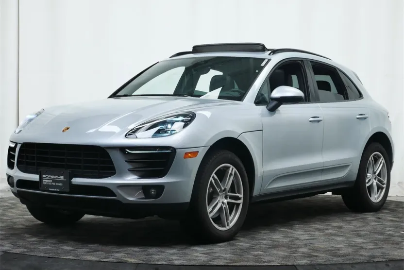 2018 Porsche Macan photo 1
