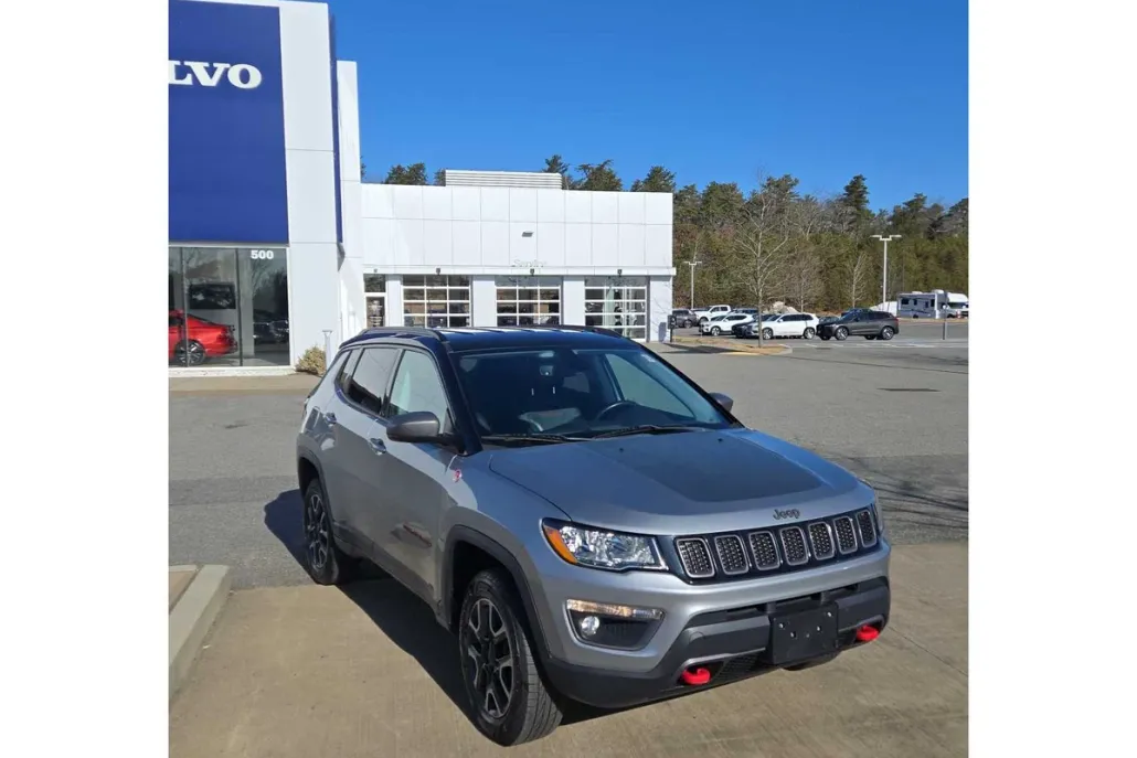 2019 Jeep Compass Trailhawk photo 1