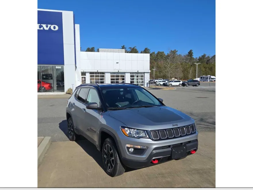 2019 Jeep Compass Trailhawk photo 1