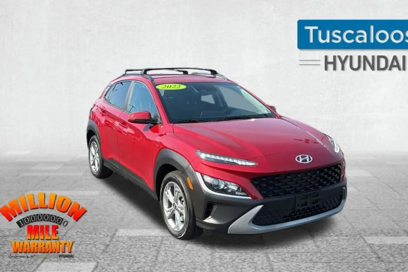 2022 Hyundai Kona SEL photo 1