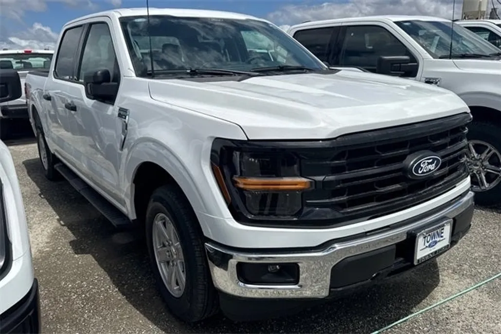2025 Ford F-150 XLT photo 1