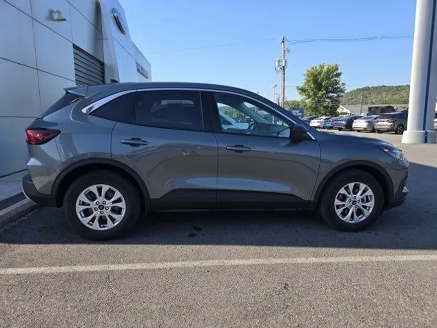 2024 Ford Escape Active photo 1