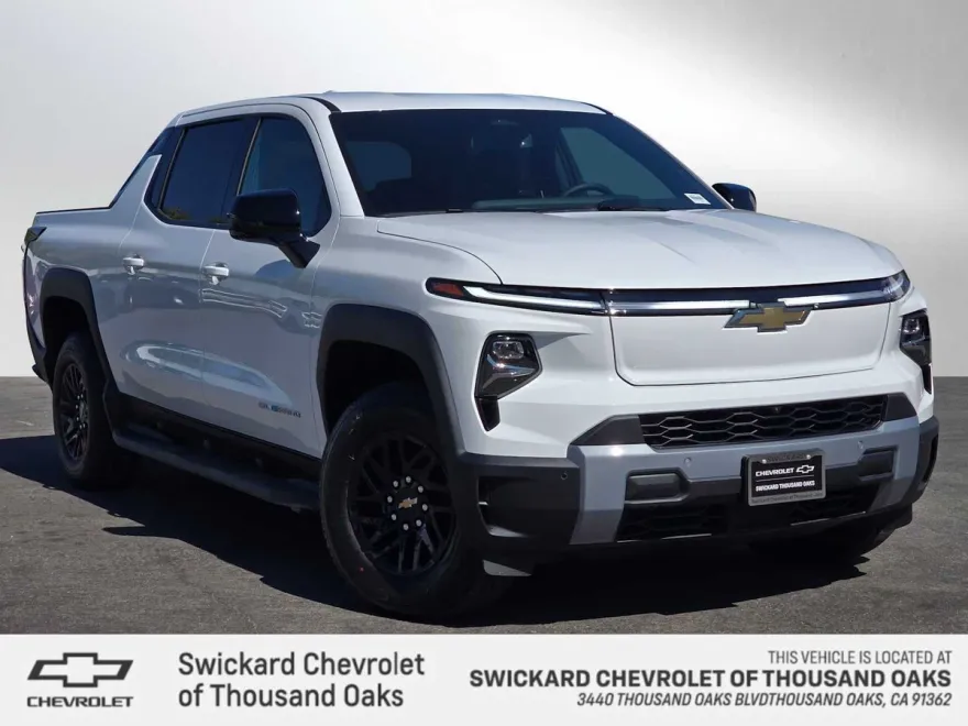 2026 Chevrolet Silverado EV LT photo 1