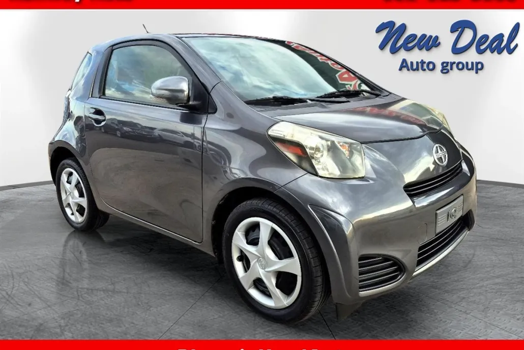 2014 Scion iQ photo 1