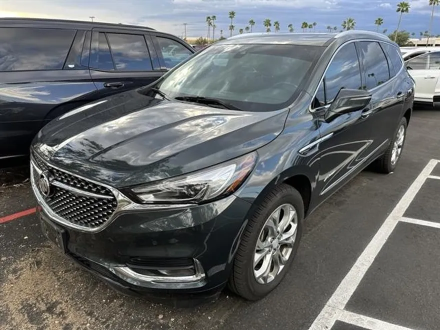 2019 Buick Enclave Avenir photo 1