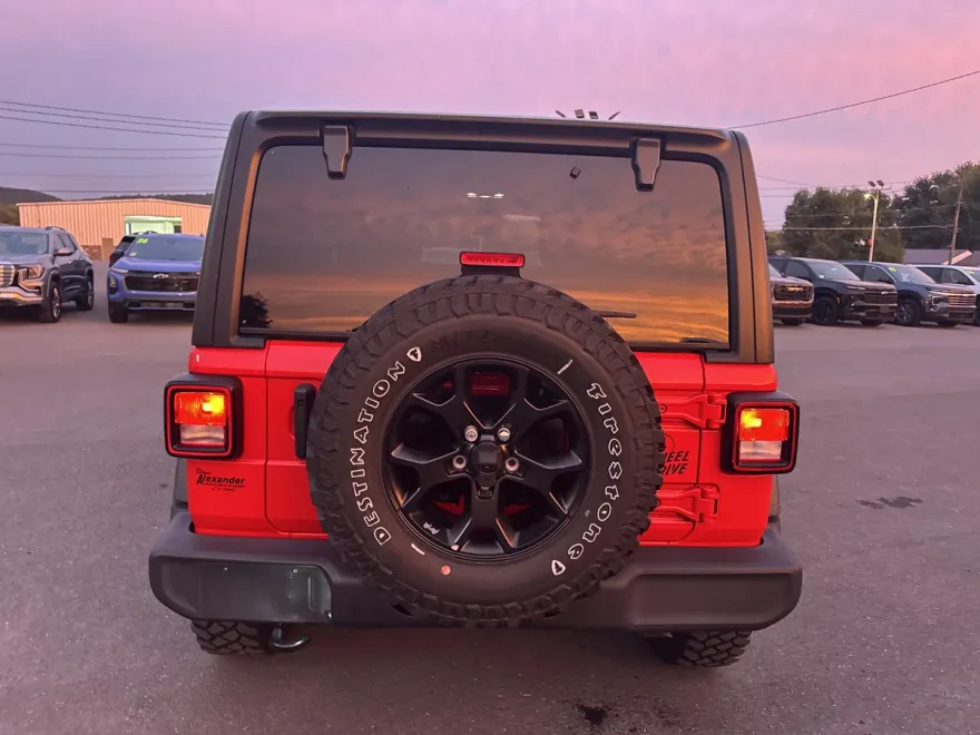 2023 Jeep Wrangler Willys Two-Door photo 1