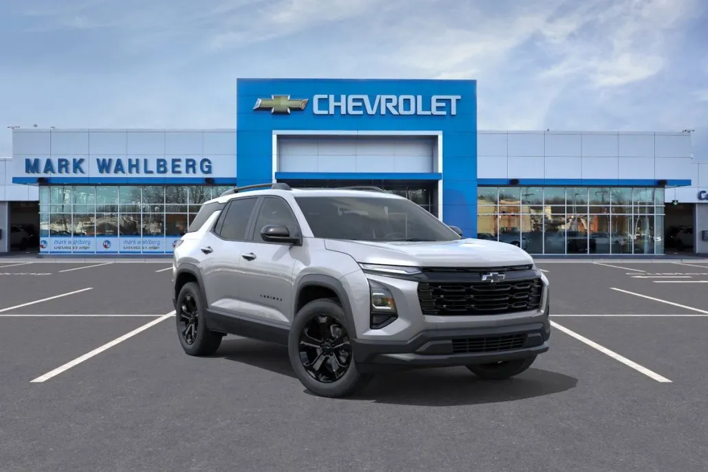 2026 Chevrolet Equinox LT photo 1