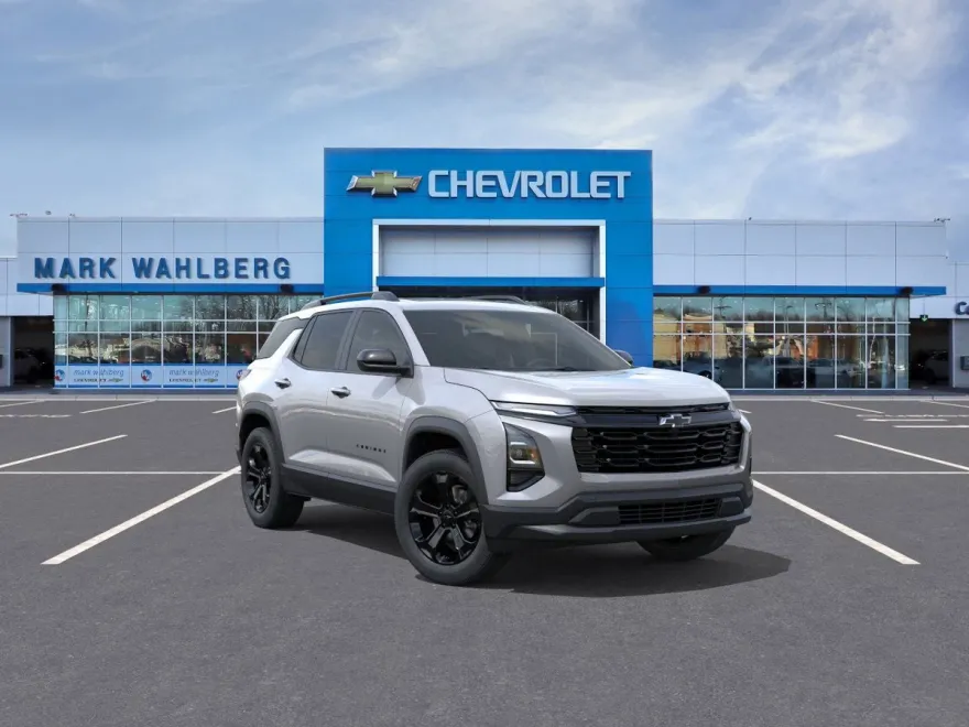 2026 Chevrolet Equinox LT photo 1