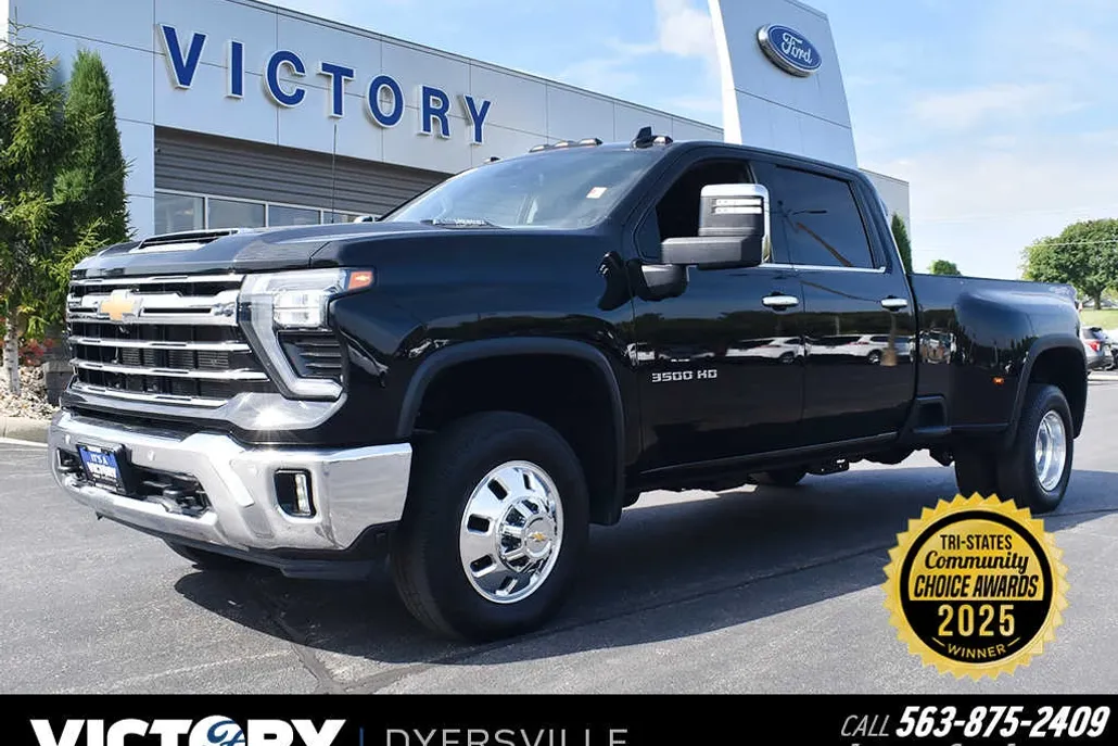 2024 Chevrolet Silverado 3500HD LTZ photo 1