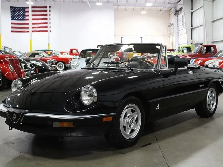 1986 Alfa Romeo Spider VELOCE photo 1