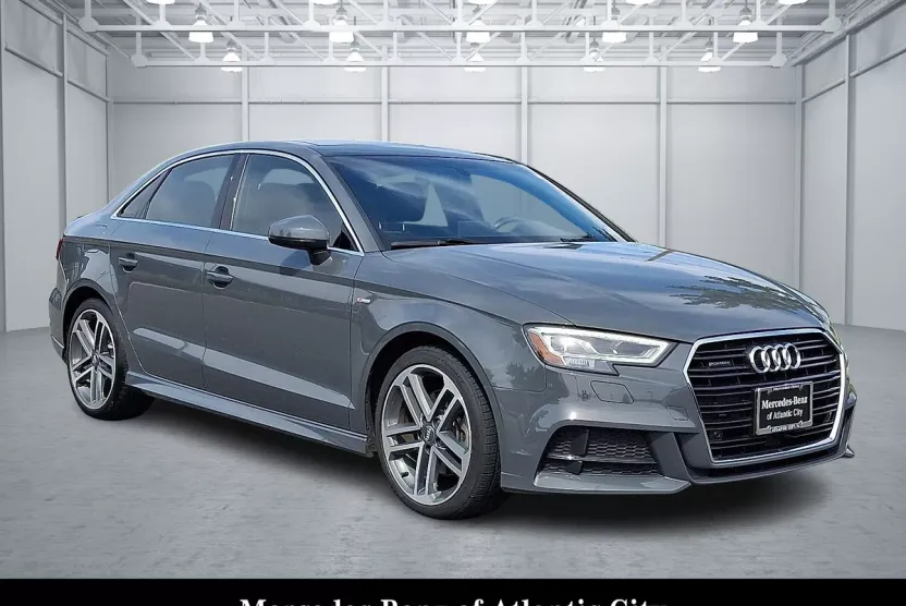 2018 Audi A3 2.0T Premium photo 1