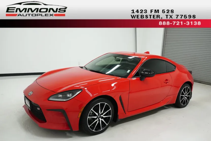 2023 Toyota GR86 photo 1