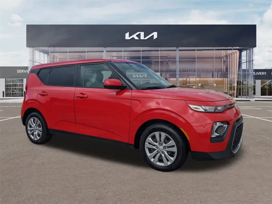 2020 Kia Soul LX photo 1